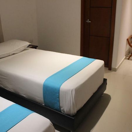 בארנקווילה Hotel Monterrey מראה חיצוני תמונה